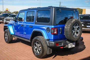 https://vehicle-cdn.autoleague.cloud/32225_81010364_6.jpg