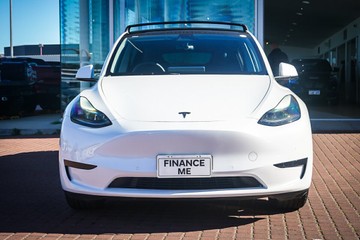 https://vehicle-cdn.autoleague.cloud/32225_81010369_3.jpg