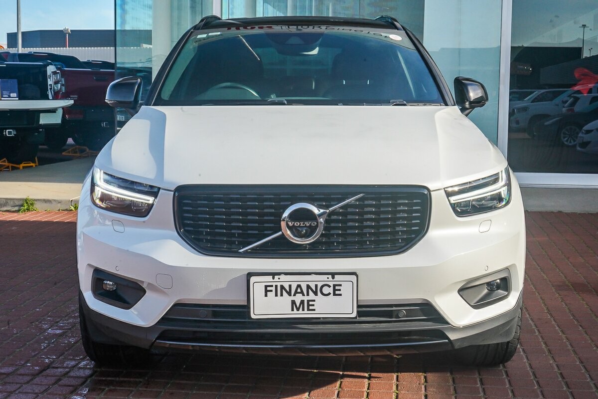 Volvo Xc40 image 3