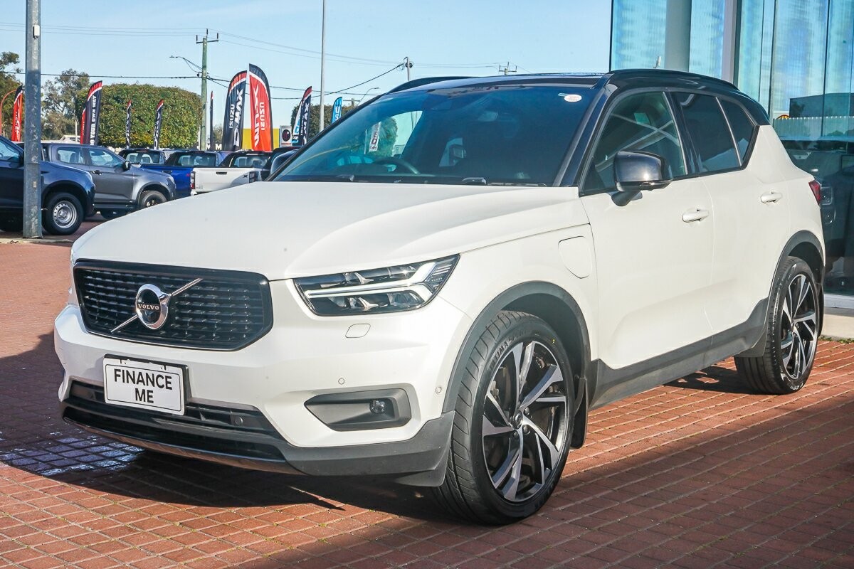 Volvo Xc40 image 4