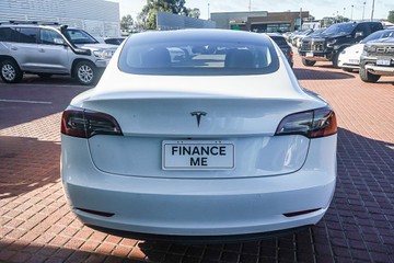 https://vehicle-cdn.autoleague.cloud/32225_81010379_7.jpg