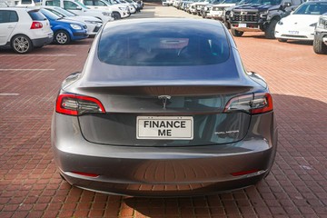 https://vehicle-cdn.autoleague.cloud/32225_81010380_7.jpg