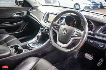 https://vehicle-cdn.autoleague.cloud/32225_81010381_14.jpg