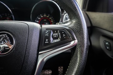 https://vehicle-cdn.autoleague.cloud/32225_81010381_18.jpg
