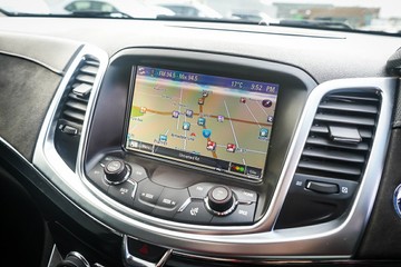 https://vehicle-cdn.autoleague.cloud/32225_81010381_19.jpg