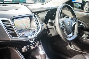 https://vehicle-cdn.autoleague.cloud/32225_81010381_22.jpg