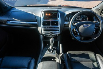 https://vehicle-cdn.autoleague.cloud/32225_81010390_11.jpg