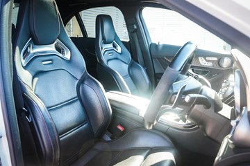 https://vehicle-cdn.autoleague.cloud/32225_81010434_14.jpg