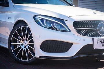 https://vehicle-cdn.autoleague.cloud/32225_81010434_2.jpg
