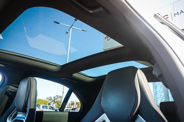 https://vehicle-cdn.autoleague.cloud/32225_81010434_23.jpg