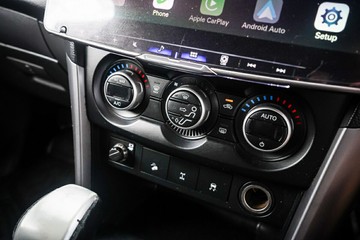 https://vehicle-cdn.autoleague.cloud/32225_81010437_17.jpg