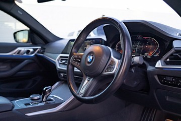 https://vehicle-cdn.autoleague.cloud/32225_81010453_15.jpg