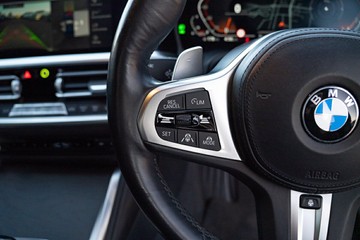 https://vehicle-cdn.autoleague.cloud/32225_81010453_18.jpg
