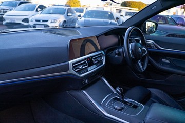 https://vehicle-cdn.autoleague.cloud/32225_81010453_30.jpg