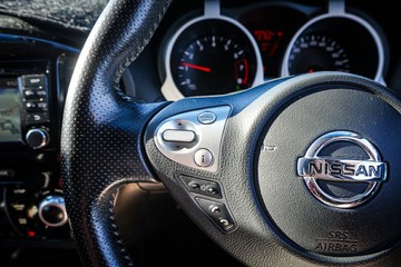 https://vehicle-cdn.autoleague.cloud/32225_81010468_16.jpg