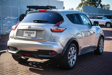 https://vehicle-cdn.autoleague.cloud/32225_81010468_8.jpg