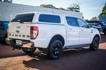 https://vehicle-cdn.autoleague.cloud/32225_81010472_8.jpg