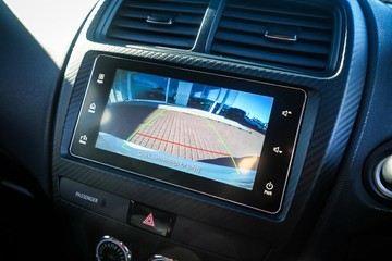 https://vehicle-cdn.autoleague.cloud/32225_81010492_19.jpg