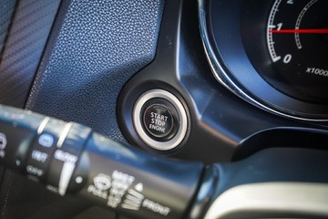 https://vehicle-cdn.autoleague.cloud/32225_81010492_20.jpg