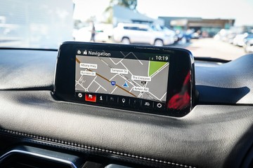 https://vehicle-cdn.autoleague.cloud/32225_81010493_18.jpg