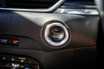 https://vehicle-cdn.autoleague.cloud/32225_81010493_20.jpg