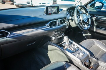 https://vehicle-cdn.autoleague.cloud/32225_81010493_21.jpg