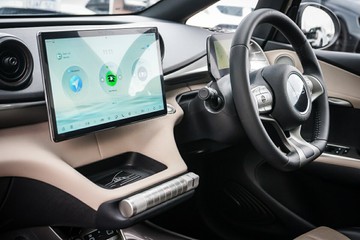 https://vehicle-cdn.autoleague.cloud/32225_81010503_20.jpg
