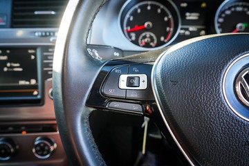 https://vehicle-cdn.autoleague.cloud/32225_81010508_16.jpg