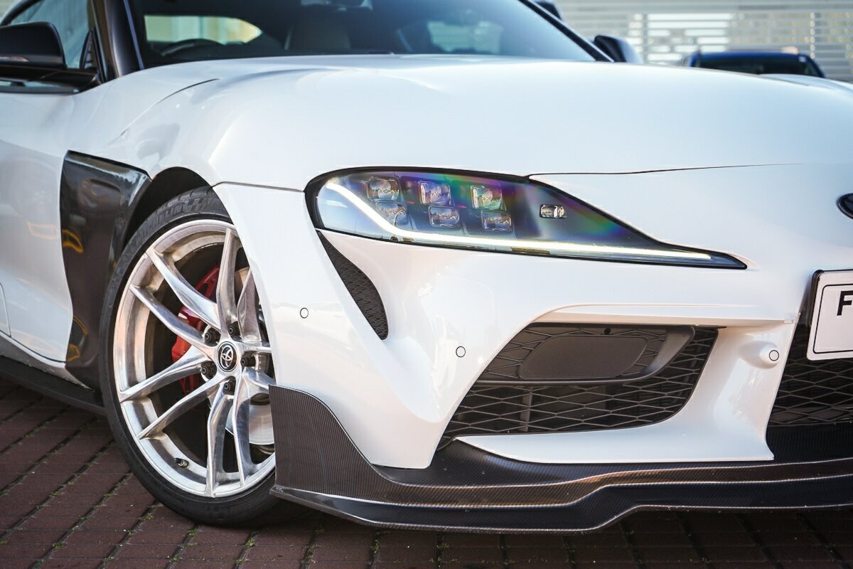 Toyota Supra image 2