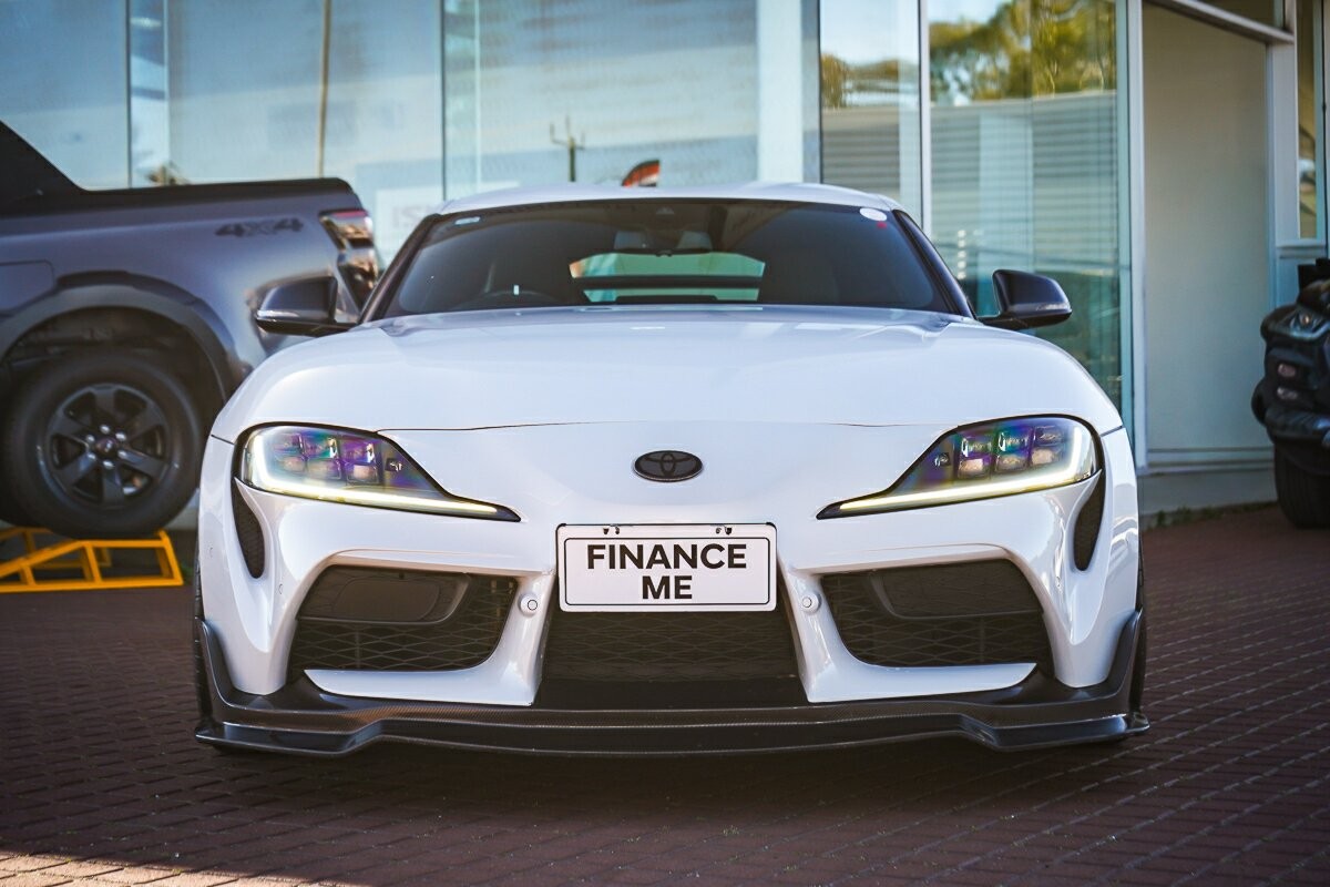 Toyota Supra image 3