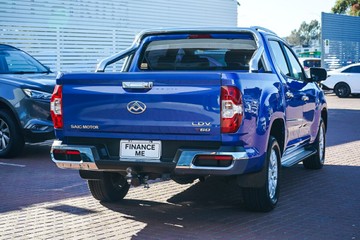 https://vehicle-cdn.autoleague.cloud/32225_81010522_8.jpg