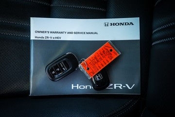 https://vehicle-cdn.autoleague.cloud/32225_81010526_25.jpg