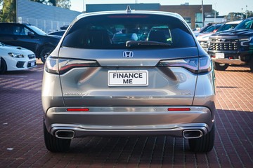 https://vehicle-cdn.autoleague.cloud/32225_81010526_7.jpg