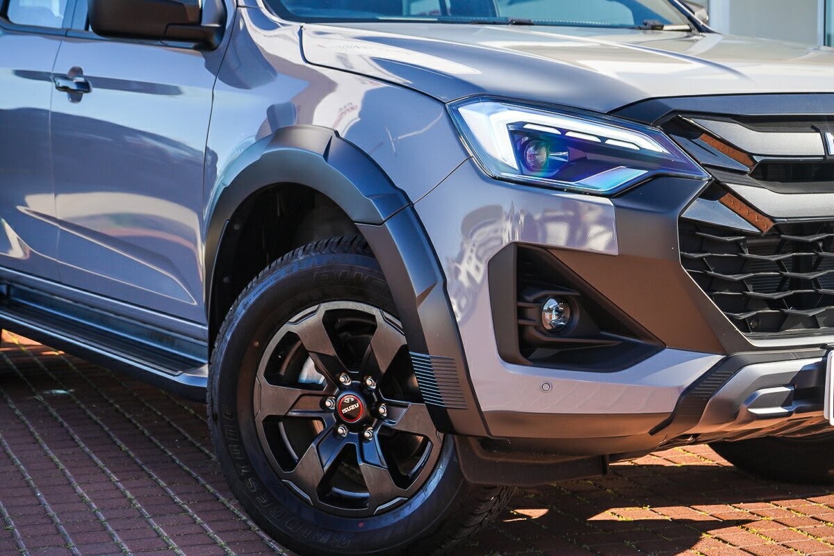 Isuzu D-max image 2