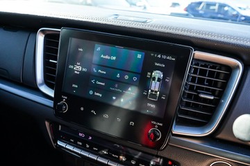 https://vehicle-cdn.autoleague.cloud/32225_81010551_19.jpg