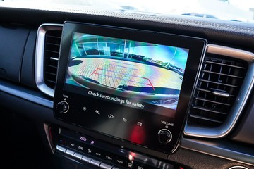 https://vehicle-cdn.autoleague.cloud/32225_81010551_20.jpg