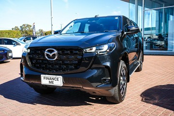 https://vehicle-cdn.autoleague.cloud/32225_81010551_4.jpg