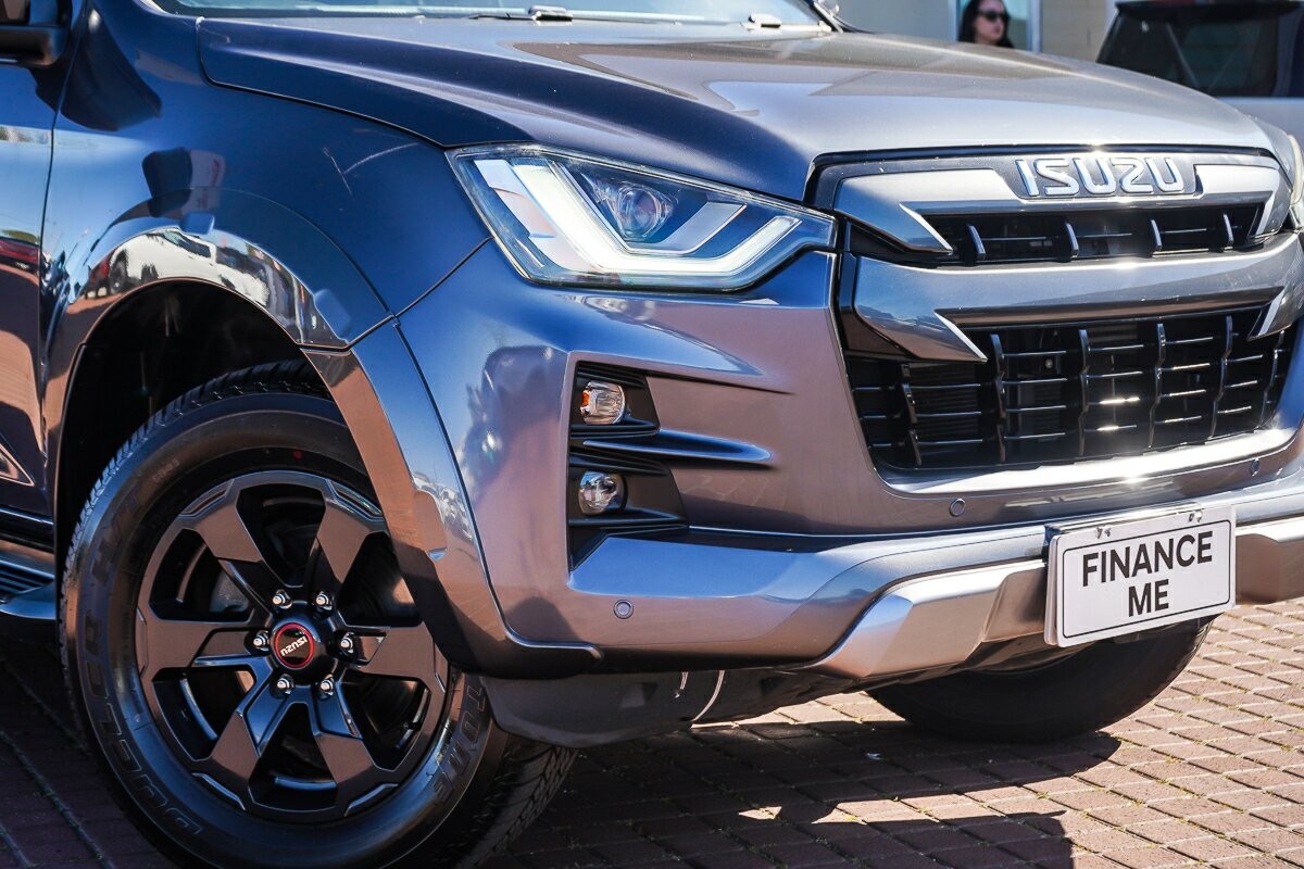 Isuzu D-max image 2