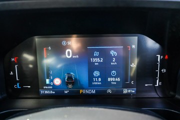 https://vehicle-cdn.autoleague.cloud/32225_81010566_15.jpg