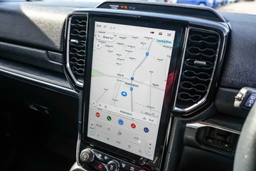 https://vehicle-cdn.autoleague.cloud/32225_81010566_18.jpg