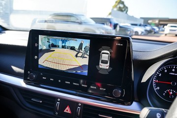https://vehicle-cdn.autoleague.cloud/32225_81010569_19.jpg