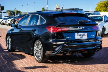 https://vehicle-cdn.autoleague.cloud/32225_81010569_6.jpg