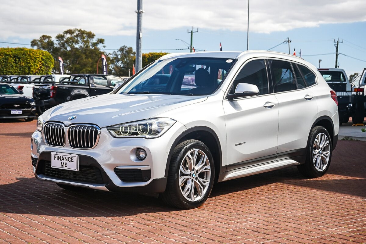 BMW X1 image 4