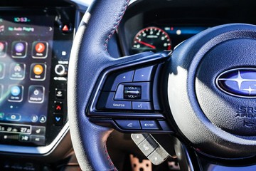 https://vehicle-cdn.autoleague.cloud/32225_81010583_16.jpg