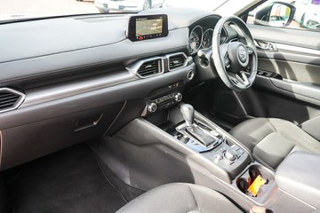 https://vehicle-cdn.autoleague.cloud/32225_81010606_21.jpg