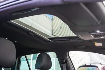 https://vehicle-cdn.autoleague.cloud/32225_81010610_15.jpg