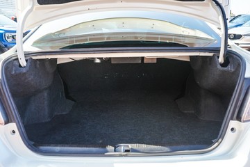 https://vehicle-cdn.autoleague.cloud/32225_81010615_11.jpg