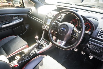 https://vehicle-cdn.autoleague.cloud/32225_81010615_13.jpg