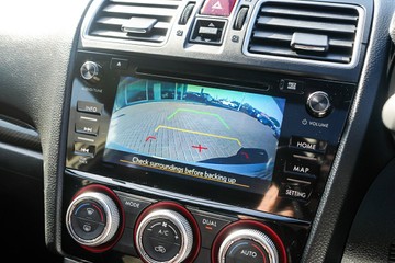 https://vehicle-cdn.autoleague.cloud/32225_81010615_21.jpg