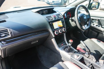 https://vehicle-cdn.autoleague.cloud/32225_81010615_22.jpg